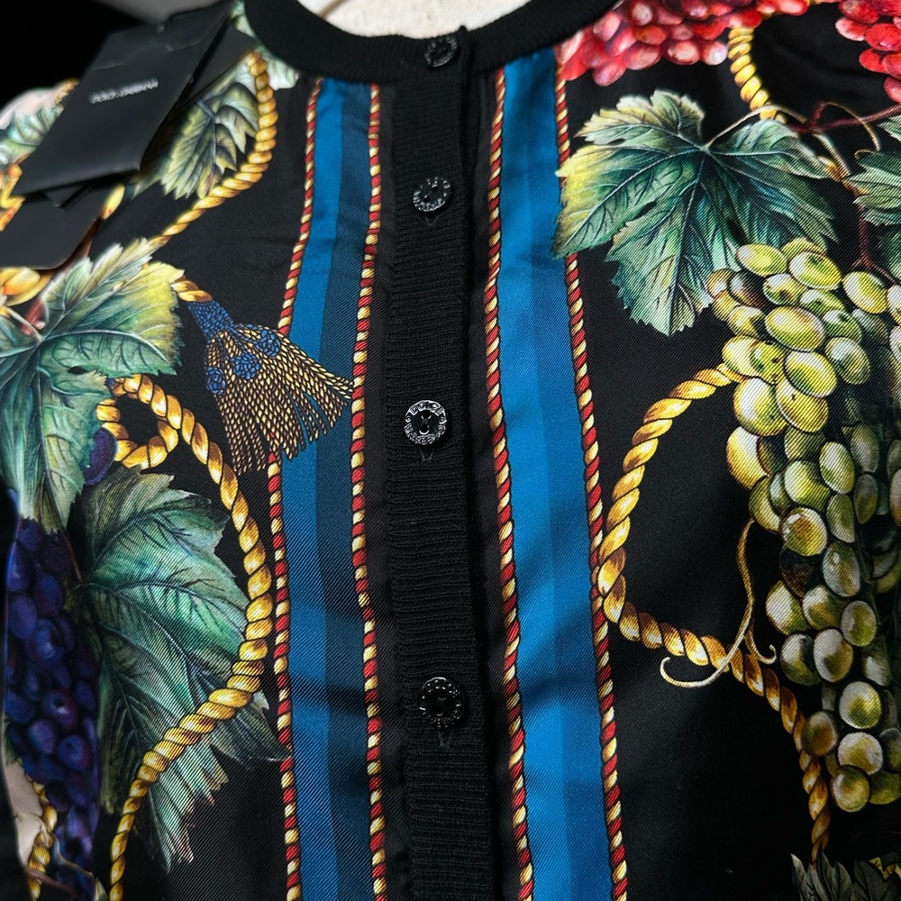 Dolce & Gabbana Printed Silk/ Cashmere Cardigan NWT - Picture 4 of 5